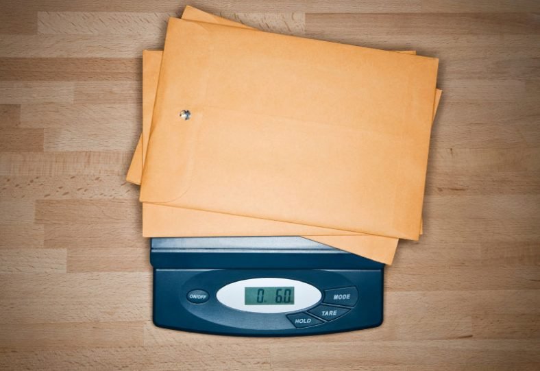 What Does A Letter Weigh in Ounces? WeighMag